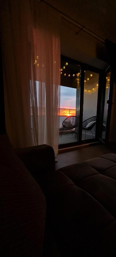 Golden Mirage Sunset Apartment Mamaia Εξωτερικό φωτογραφία