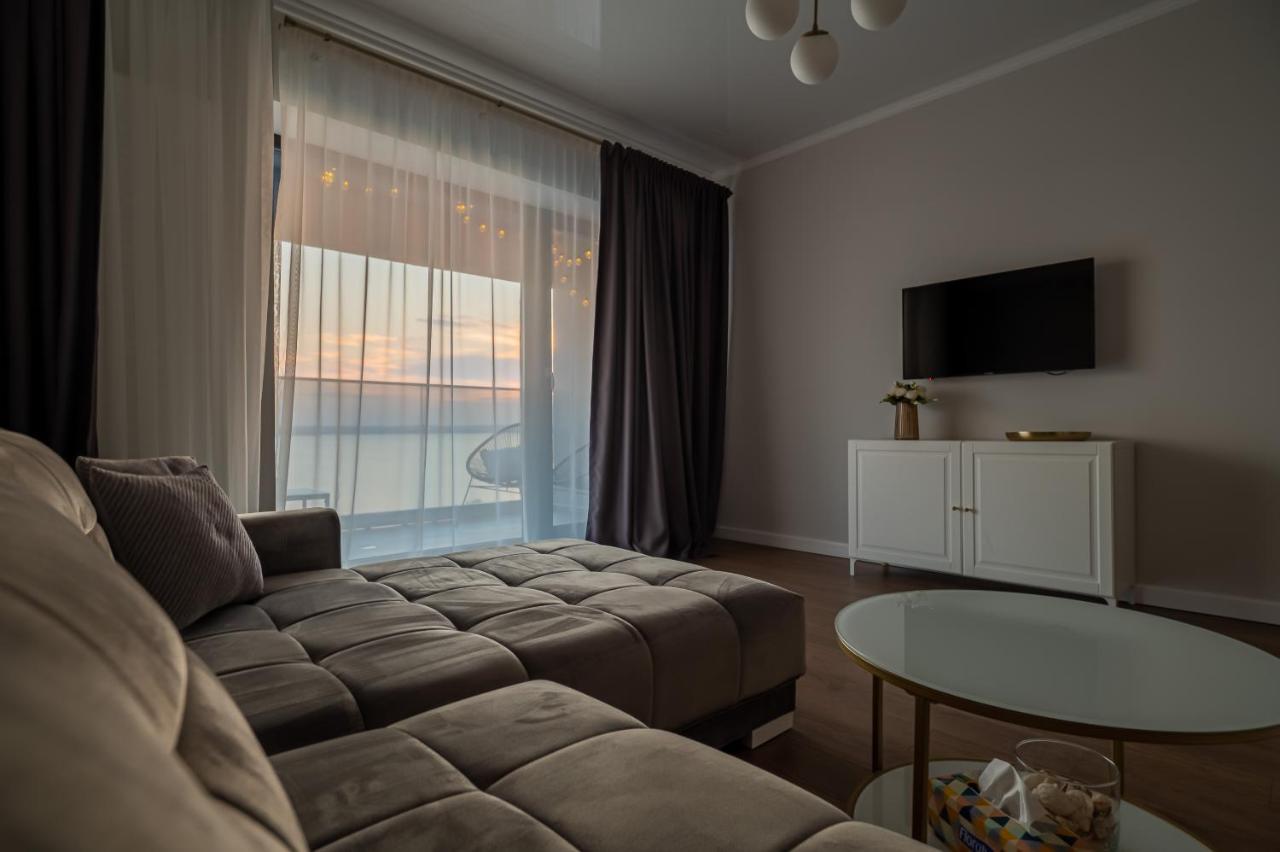 Golden Mirage Sunset Apartment Mamaia Εξωτερικό φωτογραφία