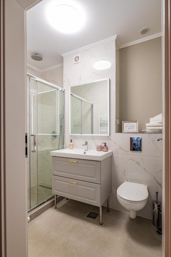 Golden Mirage Sunset Apartment Mamaia Εξωτερικό φωτογραφία